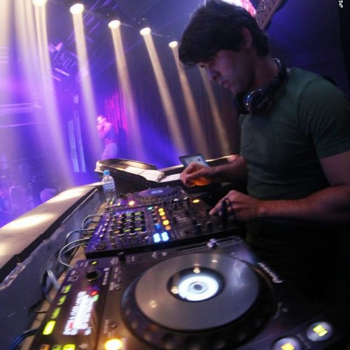 Stream ALLISON NUNES HOUSE MUSIC FOR DANCING by Allison Nunes Listen online for free on