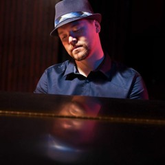 Cedar's Blues (Multi-Instrumentalist Camden Hughes Plays Electric Upright Bass)