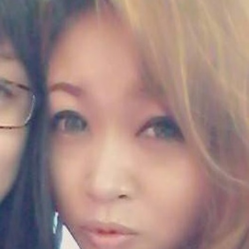 Ikif D'ACADEMY - Putri Panggung