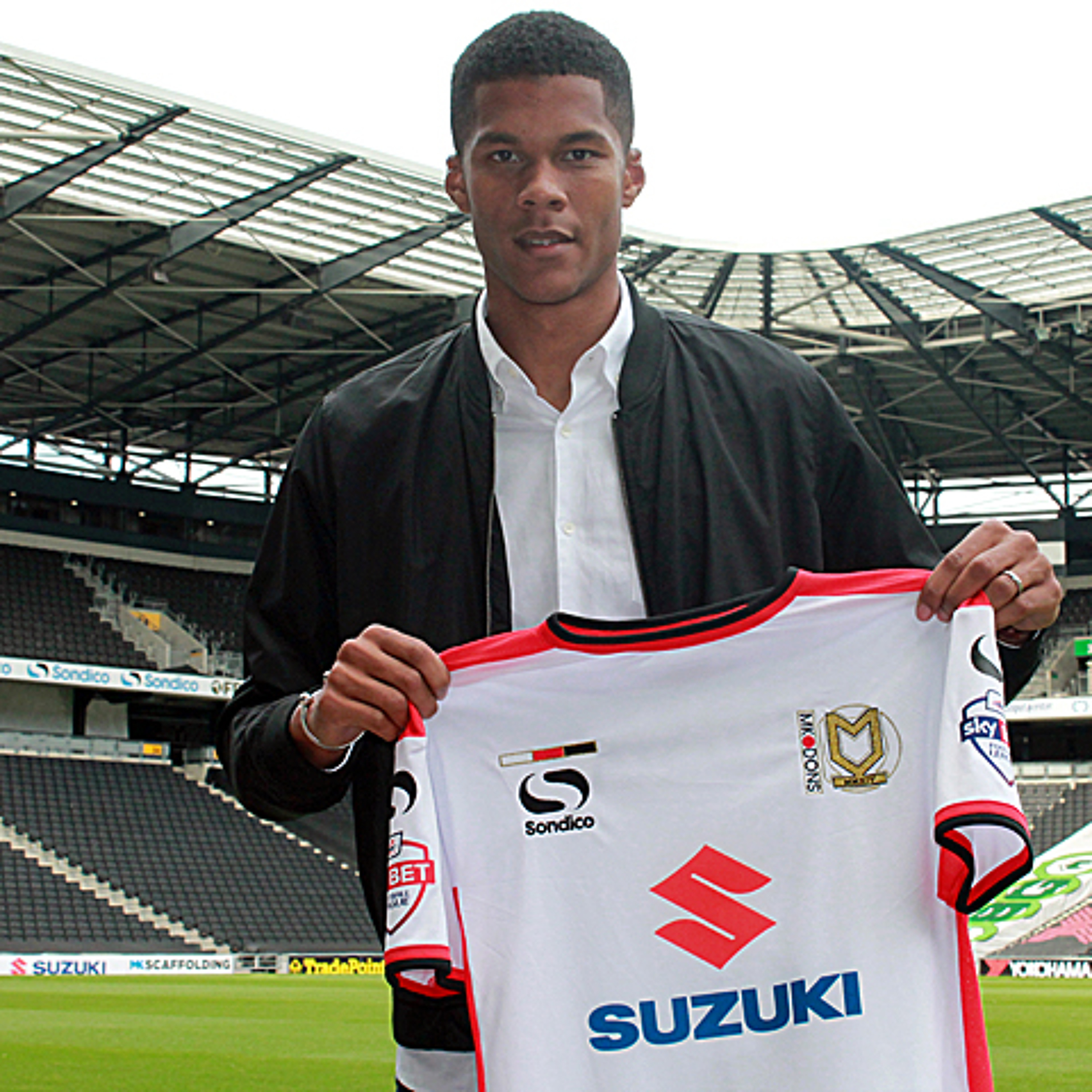Jordan Spence Signs for MK Dons