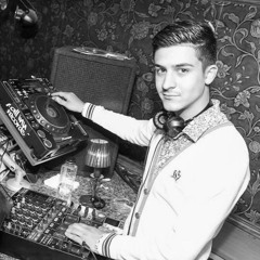 Floris  live mix @  plaja Vadu  [ Romania, August  2014 ]
