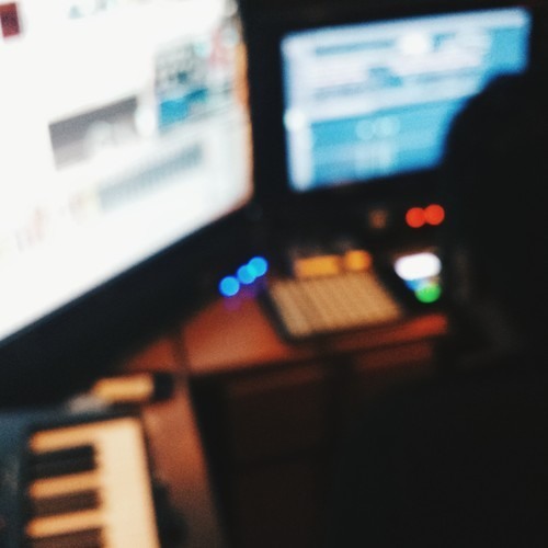 Bonobo - Silver remix (Aura - JCreate X Hue)