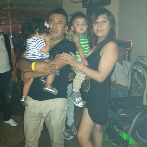 Una Noche Mas Gunda Merced Y Su Salsa Fever