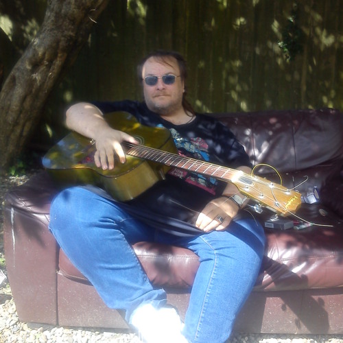 LONE SOLDIER - SOLO ACOUSTIC PERFORMANCE By SIMON GUITAR JOHN