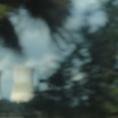 Between love and hate Cover - The Strokes