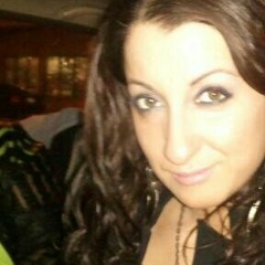 Jill Vilandry Music "Hold Me Close" Original