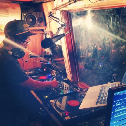 Free The Robots X Rejoicer - Ethio Run