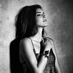 Nez Erok - Near and Far