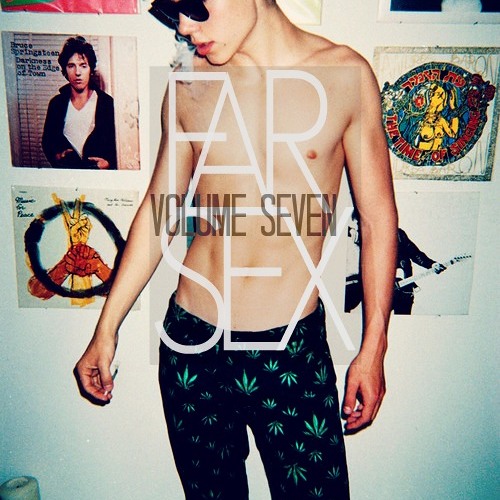 E A R S E X // VOLUME7