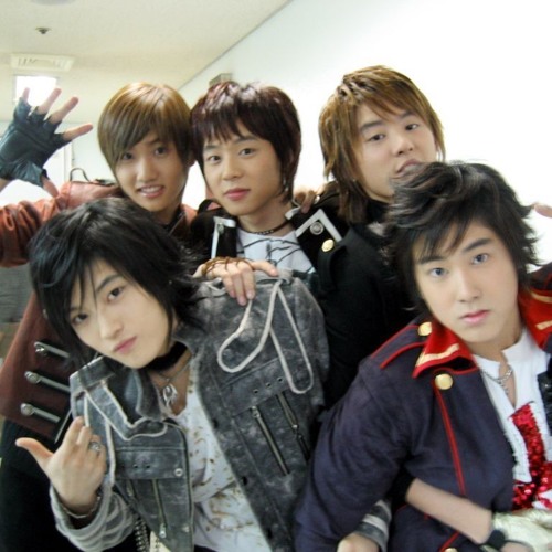 Listen to 東方神起- Tri - Angle [Extended Version] by kazenokioku