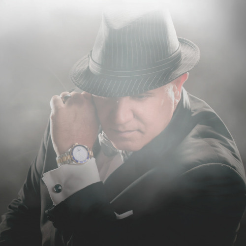 QUEDATE - ROBERTO LUGO.MP3