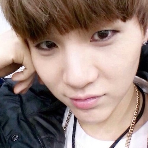 Gloss (Suga: Bangtan) - 518 - 062