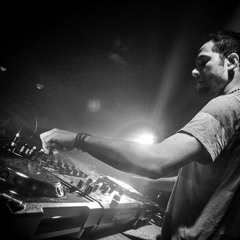 Hazem Beltagui Feat. Rebecca Louise Burch - Stay