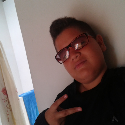 stream-fghgff-wiggle-creado-con-spreaker-by-kevin-santiago-montolla