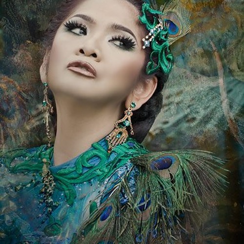 Stream Vina Panduwinata Kekuatan Cinta by doelvancasev Listen Stream Vina Panduwinata Kekuatan Cinta by doelvancasev Listen