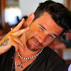 Tribute To Luciano