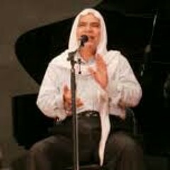 قمرٌ يجلو.. المنشد  الكبير الحاج حسن حفار  رحمه الله 2