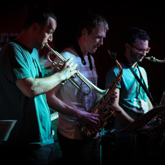 Show Me What You Got (Live at Charlie Wrights - 24/04/14)