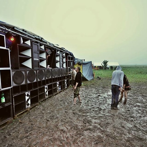 Tekno Rave mix DJ FLO