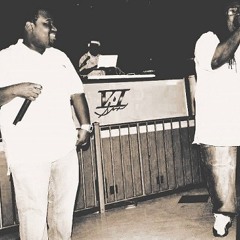 Flawless - Scream At Me. FLAWLESS Ft. YOUNG STUNNA