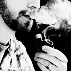 احزان الطويل