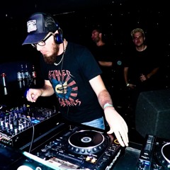 Killer Industries ft. Bad C - Manifest