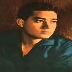 عنيك الخضر - محرم فؤاد