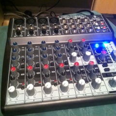 Untouchables ft. Crispy- Divine Art (prod. by Zachariah)