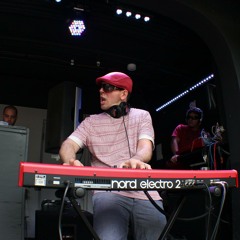 Live in Korea: Percussion number