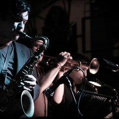 Mas Que Nada  (Live at Jazz Cafe)