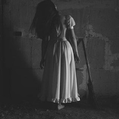 Obsessions 0905 : : R ‡ † Ξ § OF P △ § § △ G Ξ