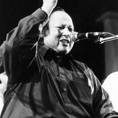 Hun Piyala Rakh De Ik Passay, Ajj Nazaran Naal Pila Saqi (Live Version) - TheLegend.NFAK