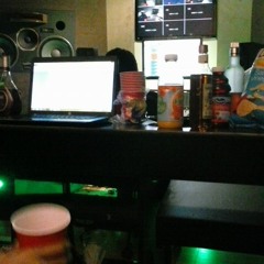 SkDaGod Ft. SarahSarah- Dat Shit