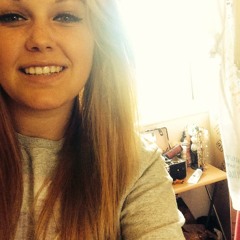 Explosion Ellie goulding cover by Chloe Allsobrook