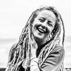 Black Cat Bones - Desire A Bicycle Live At Tings And Times