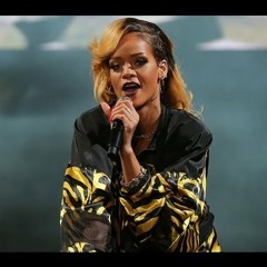 Rihanna   What Now - LIVE