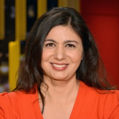 AM MIKROFON Die Journalistin und Schriftstellerin Hatice Akyün