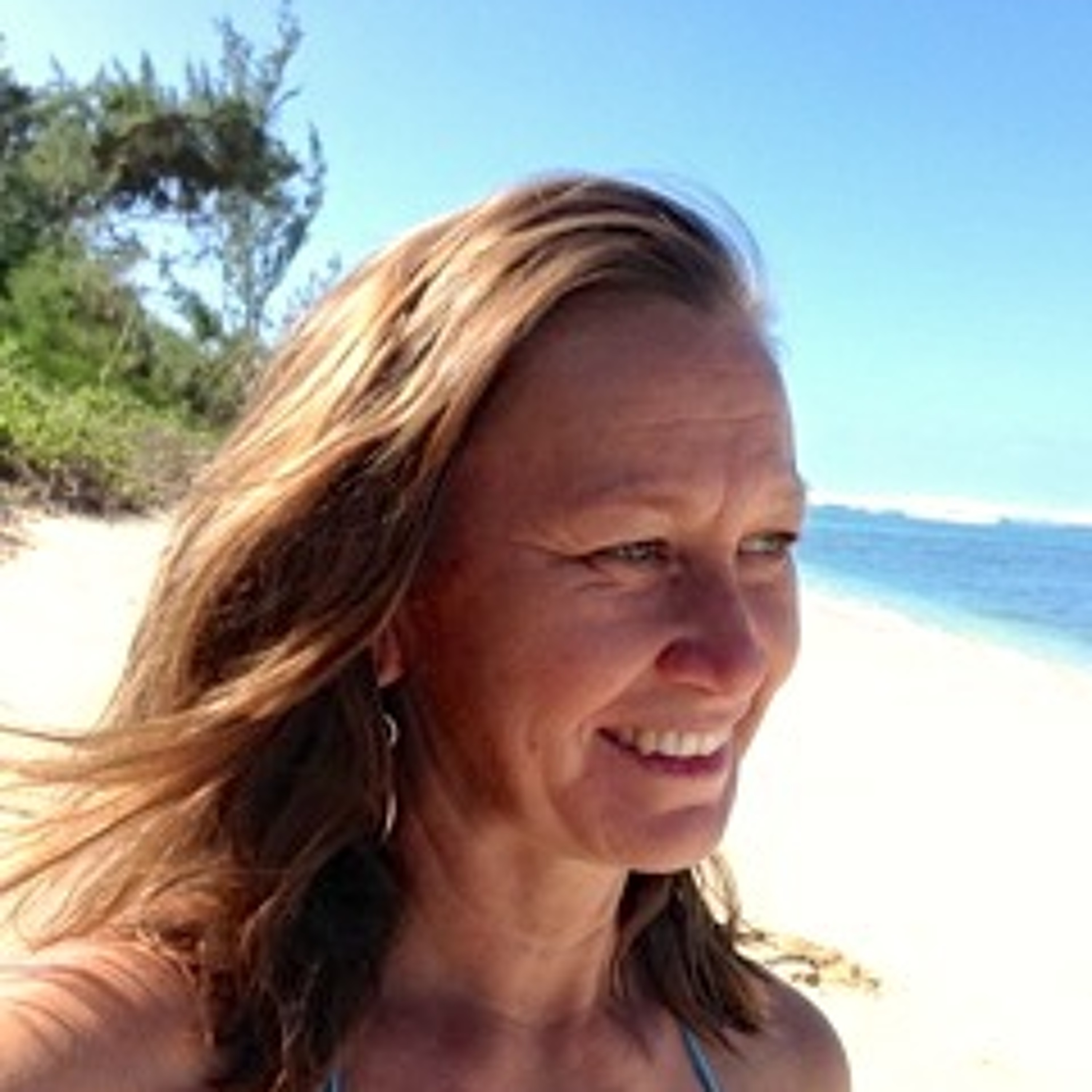 Author And Athlete Robyn Singh Episode 5 Creating CoPOWERment® Radio with Lani Kwon, MA