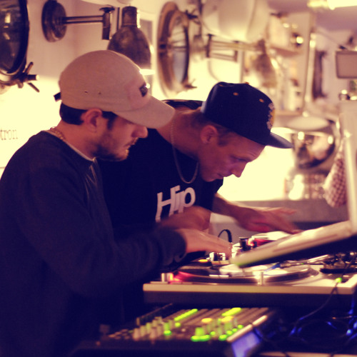 DOOINIT MUSIC Guest Mix - BeatPete (Mellow Orange Music) & Marian Tone  (Dooinit Music)