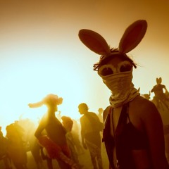 FReaky RaBBits On ThE PLayA