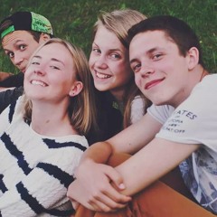 Leisk dar pasėdėti