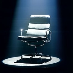 GL018: Lipstick on your collar, dog poo on your heel