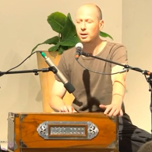 Hare Krishna Hare Rama chanted by Mahadev