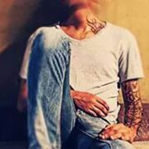 Ramy Gamal_T.shirt 2adem | رامي جمال_تيشرت قديم