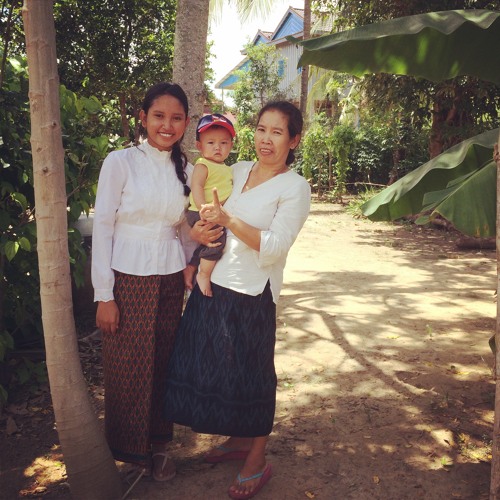 07. ពុកម៉ែឯណាដែលមិនស្រទ្បាញ់កូន - សួស វីហ្សា