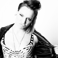 Don't Do Me Like That (full song)