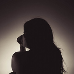 Young B - L.O.R.E.N.A. Feat. DLP -