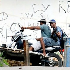 Mc Tikão_-_  BOTA RAJADA, DE PISTOLA E DE AK  ♫ ✌ Fp ✌ ♫