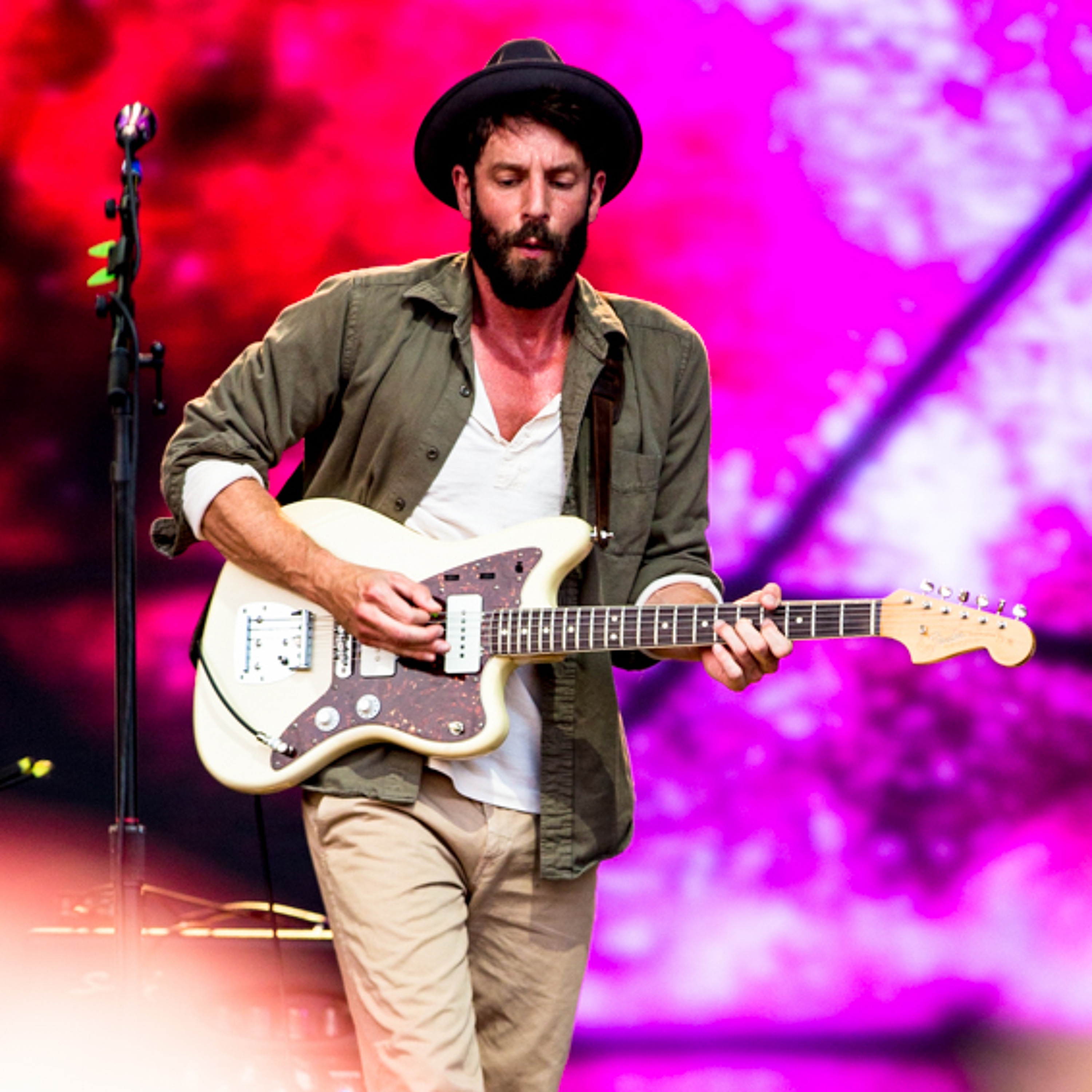 Weekly Feed x Ray Lamontagne x Andrew Bird episode artwork