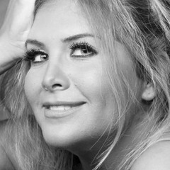 Aline Lahoud - Mesh Hon ألين لحود مش هون 2014